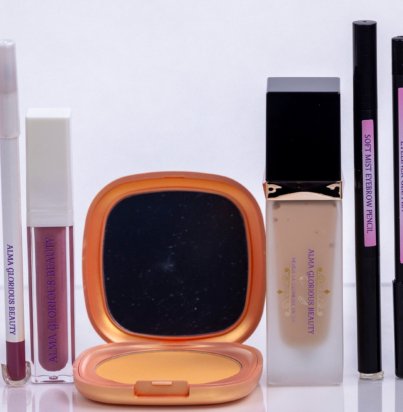 LIQUID FOUNDATION #L11 ET POWDER FOUNDATION TRANSLUCENT ET MATTE LIP ET EYELINER ET EYEBROW